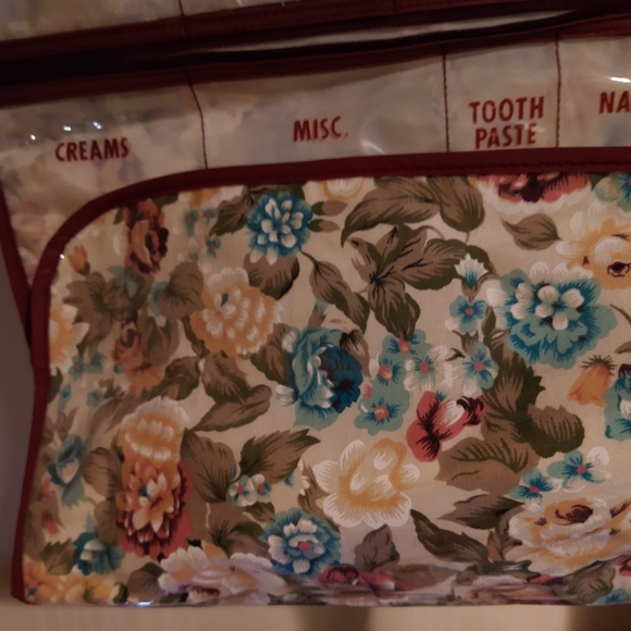 Two Hung up organizer @NWT 24 pocket +Bathroom multi - Picture 7 of 7